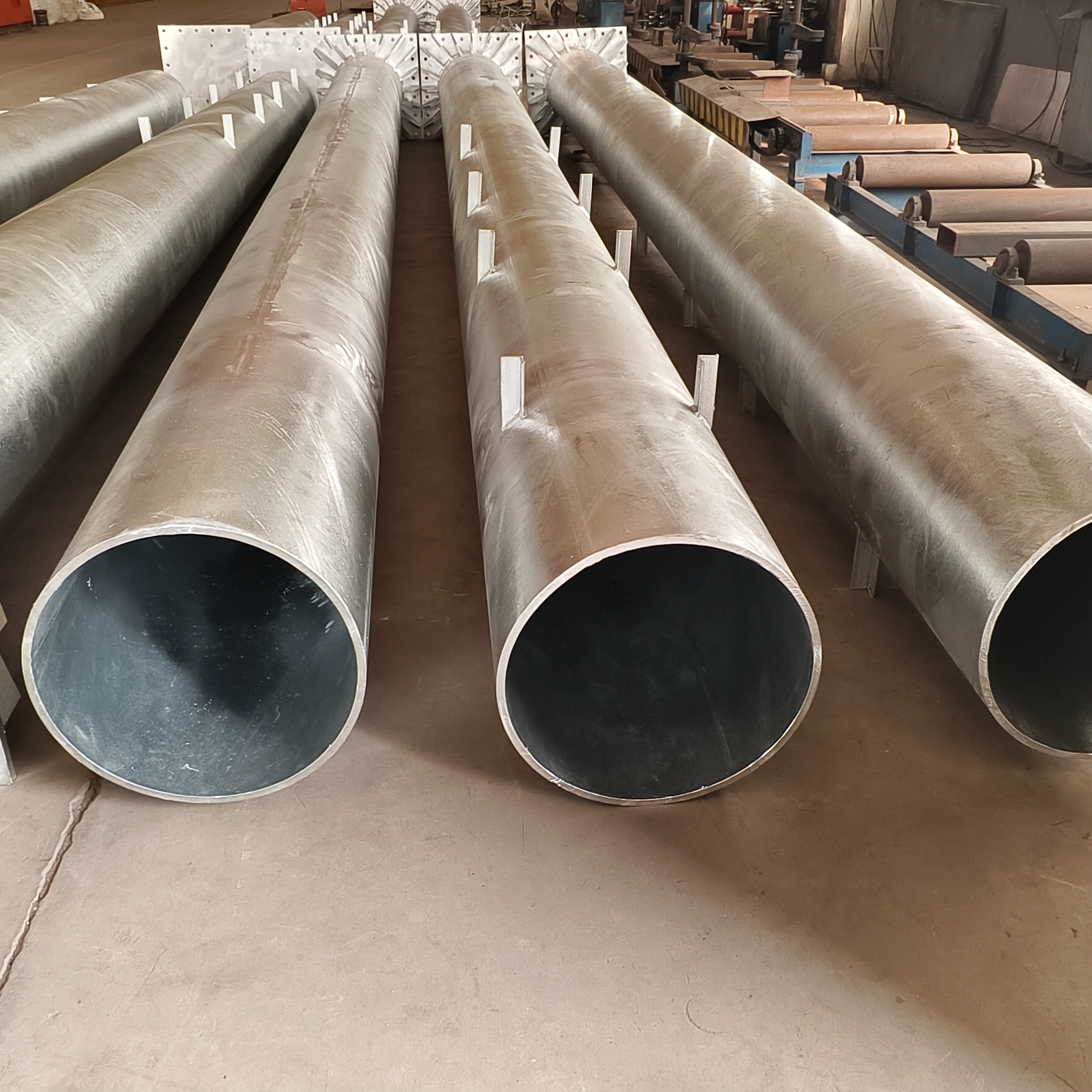 Galvanized Round Pipes